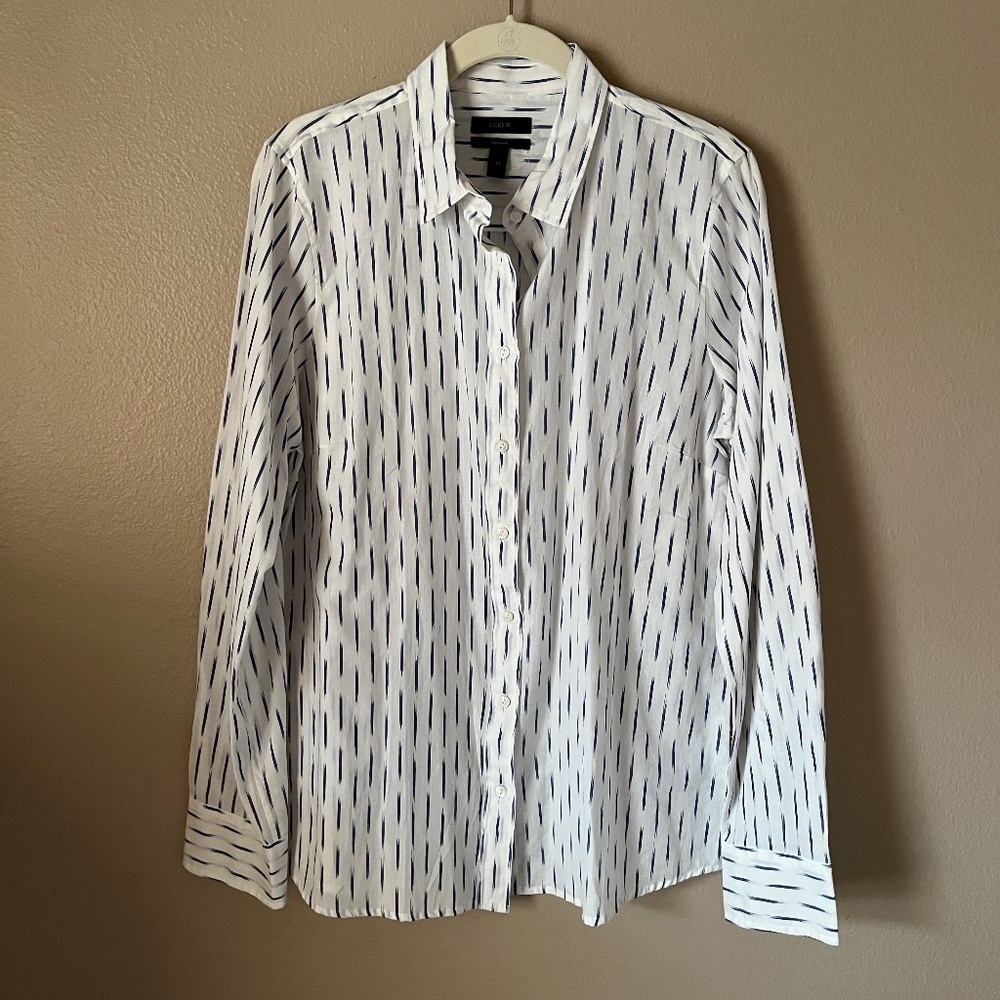 J.Crew White and Blue Button Down Long Sleeve Shirt